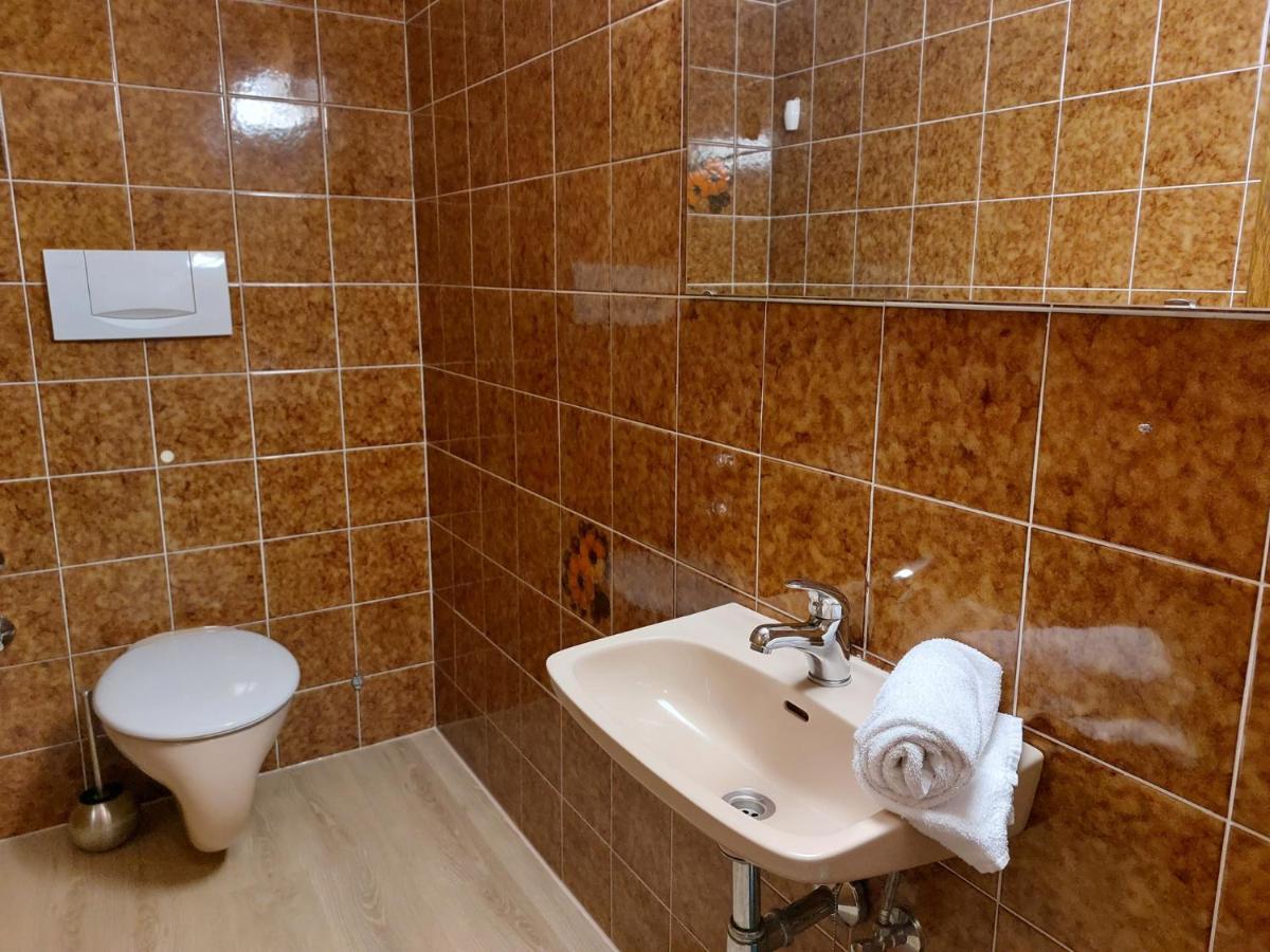 Appartements Maglov 巴德小基希海姆 外观 照片